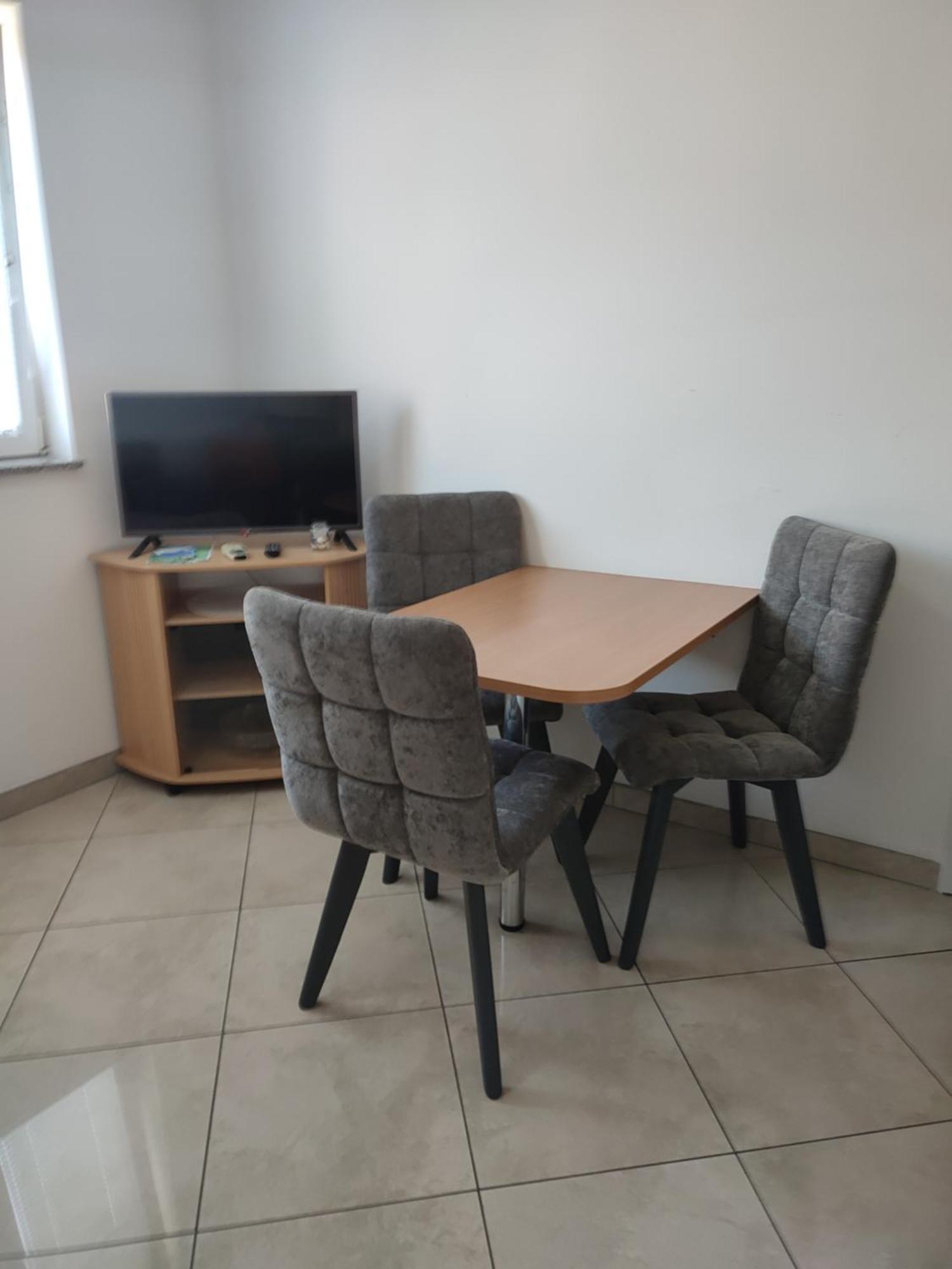 Apartments Kraljic I バスカ 部屋 写真