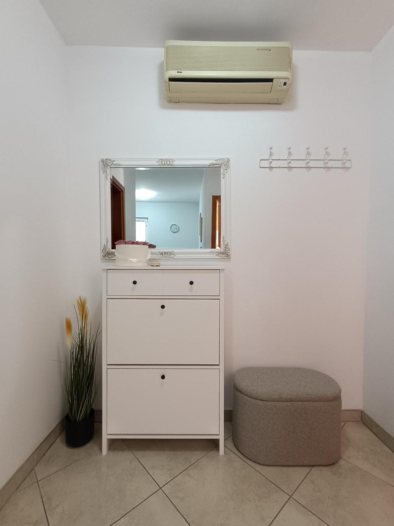 Apartments Kraljic I バスカ エクステリア 写真