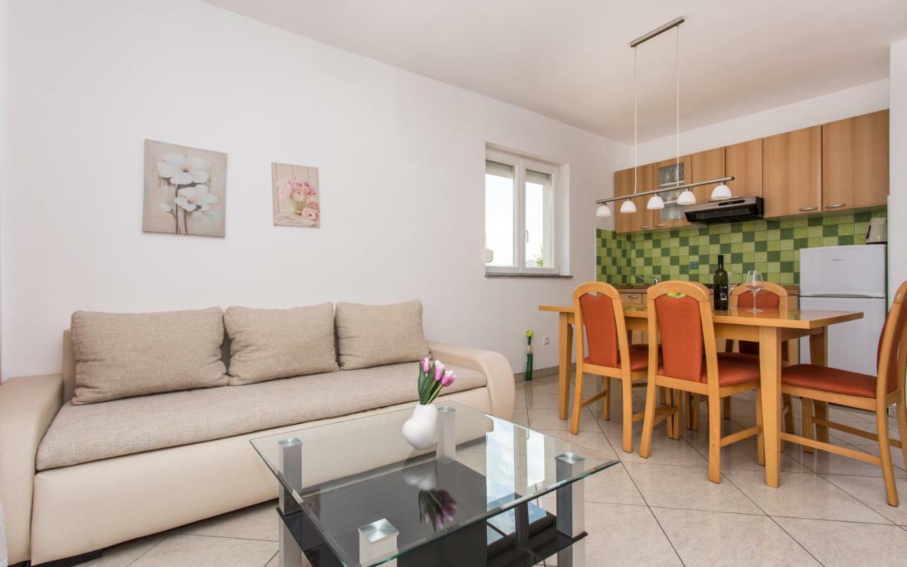 Apartments Kraljic I バスカ エクステリア 写真