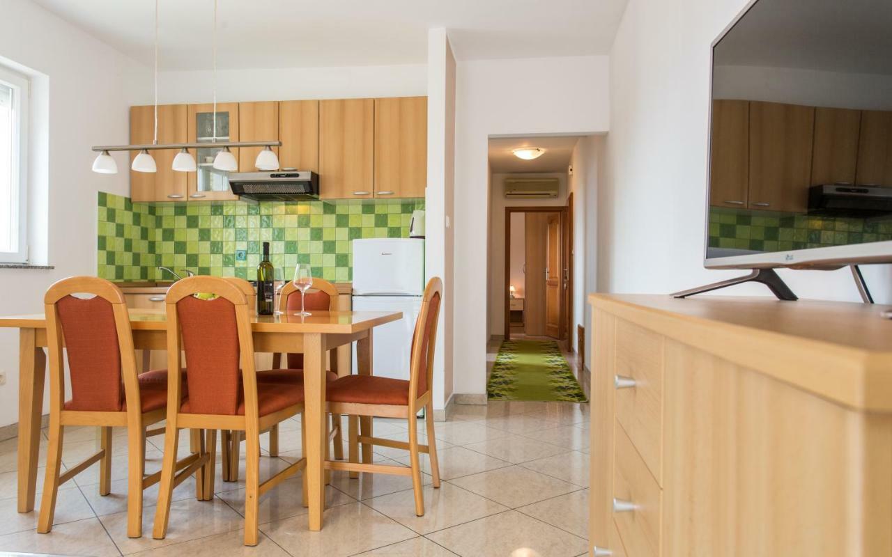 Apartments Kraljic I バスカ エクステリア 写真
